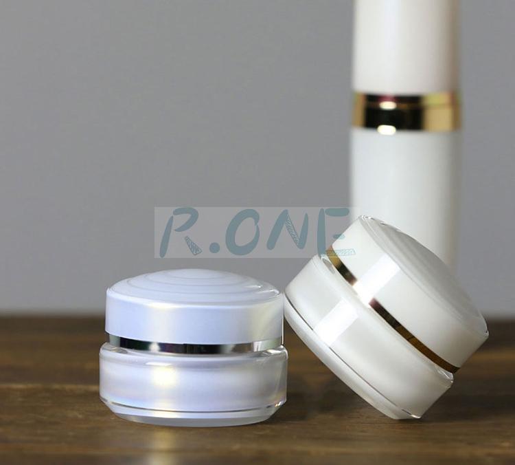 Cosmetic packaging sets ; Cream jar; Cream container ; Plastic jar; Lotion bottle